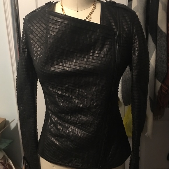 Burberry Lamb Black Leather Jacket Size 2 - Picture 3 of 11